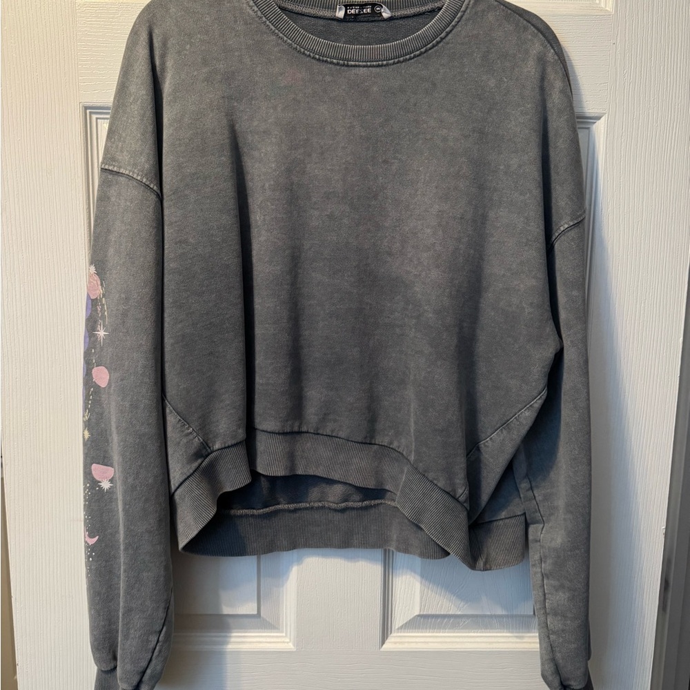 Gray Crewneck Sweatshirt with Floral Sleeve